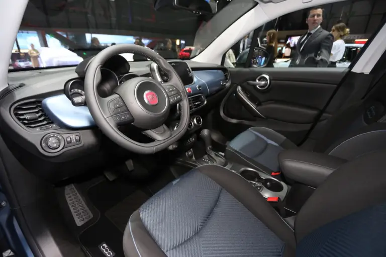 Fiat 500X Mirror (foto live) - Salone di Ginevra 2018 - 6