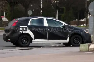 Fiat Bravo 2016 - Foto spia 20-04-2015