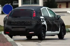 Fiat Bravo 2016 - Foto spia 20-04-2015