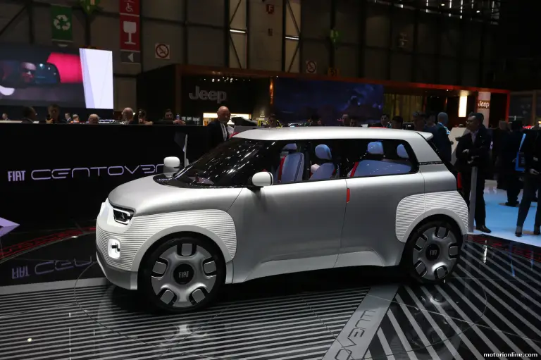 Fiat Centoventi Concept Foto Live - Salone di Parigi 2019 - 17