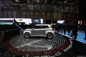 Fiat Centoventi Concept Foto Live - Salone di Parigi 2019