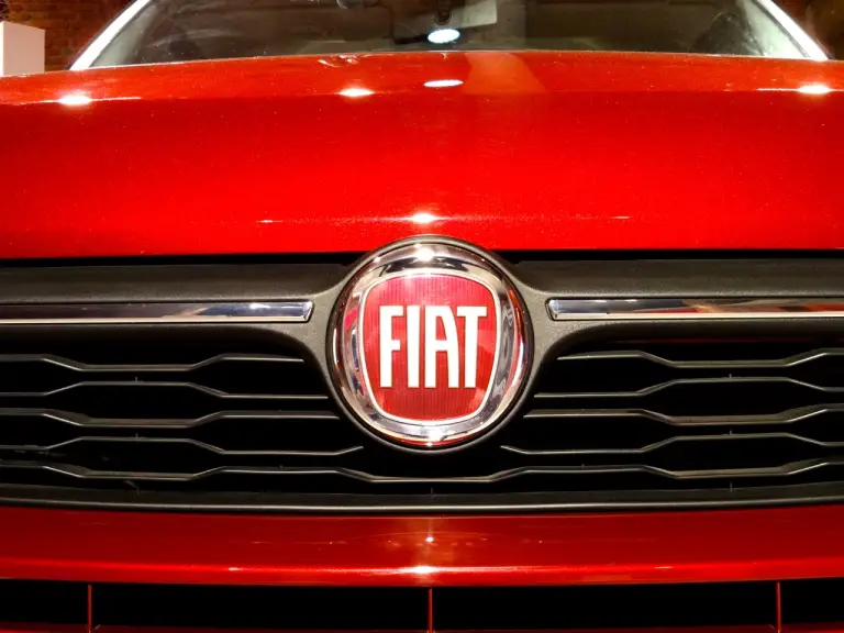 Fiat Doblo MY 2015 - Primo Contatto - 6