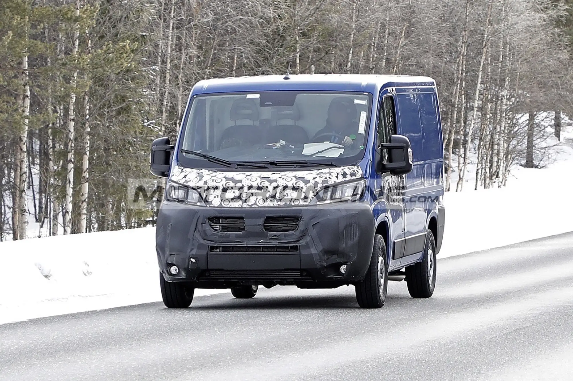 Fiat Ducato - Foto spia 23-3-2021 - 1