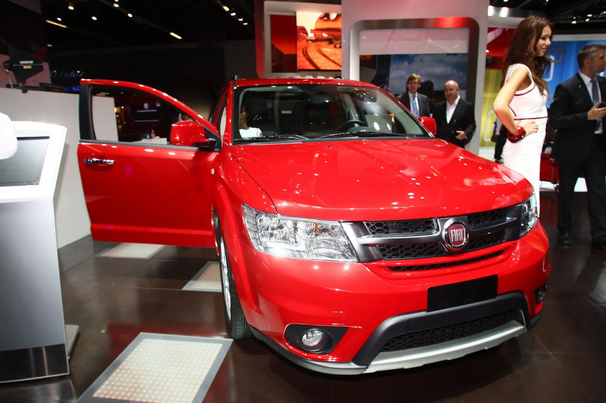 Fiat Freemont AWD - Salone di Francoforte 2011 - 1