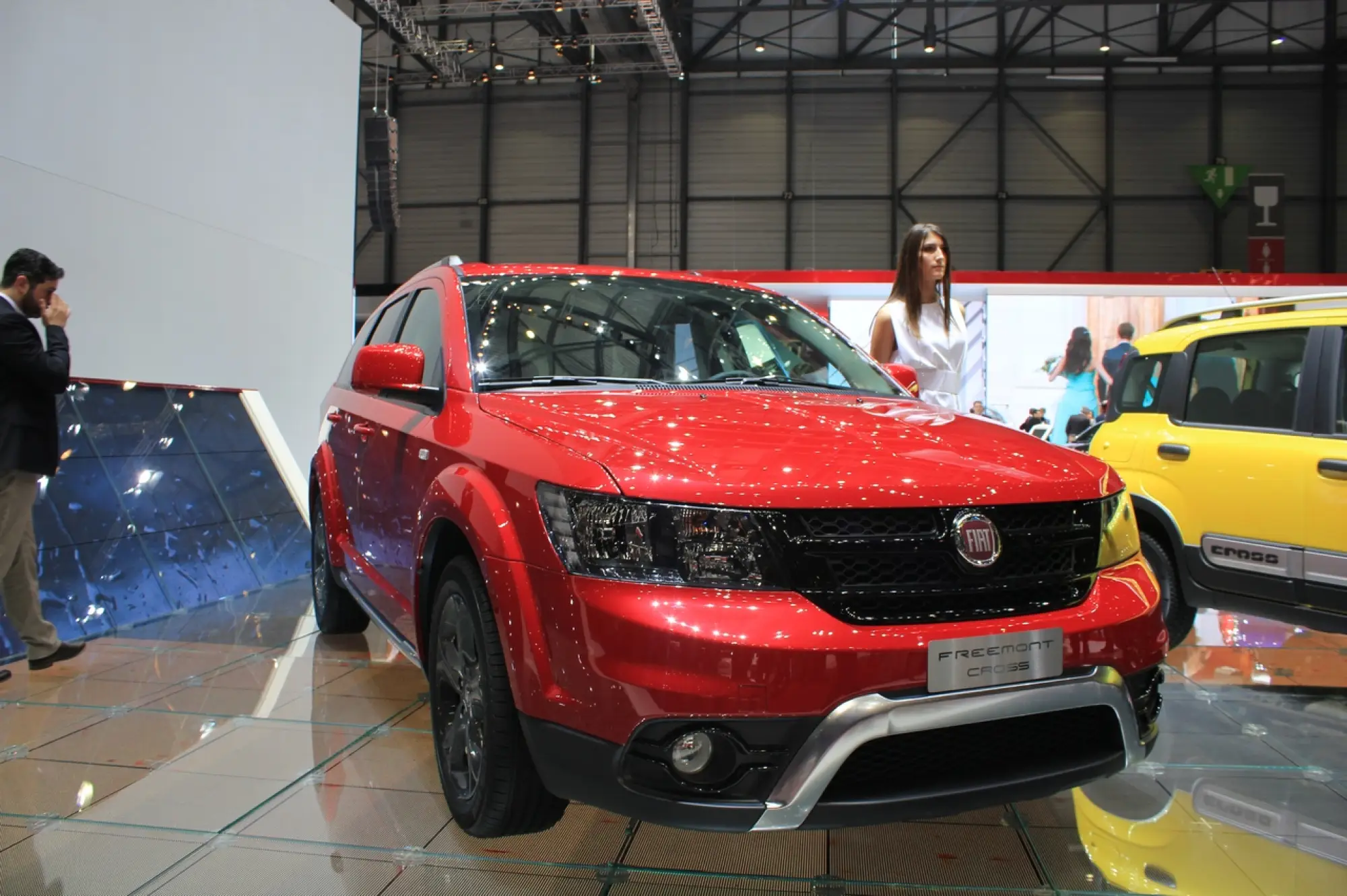 Fiat Freemont Cross - Salone di Ginevra 2014 - 4