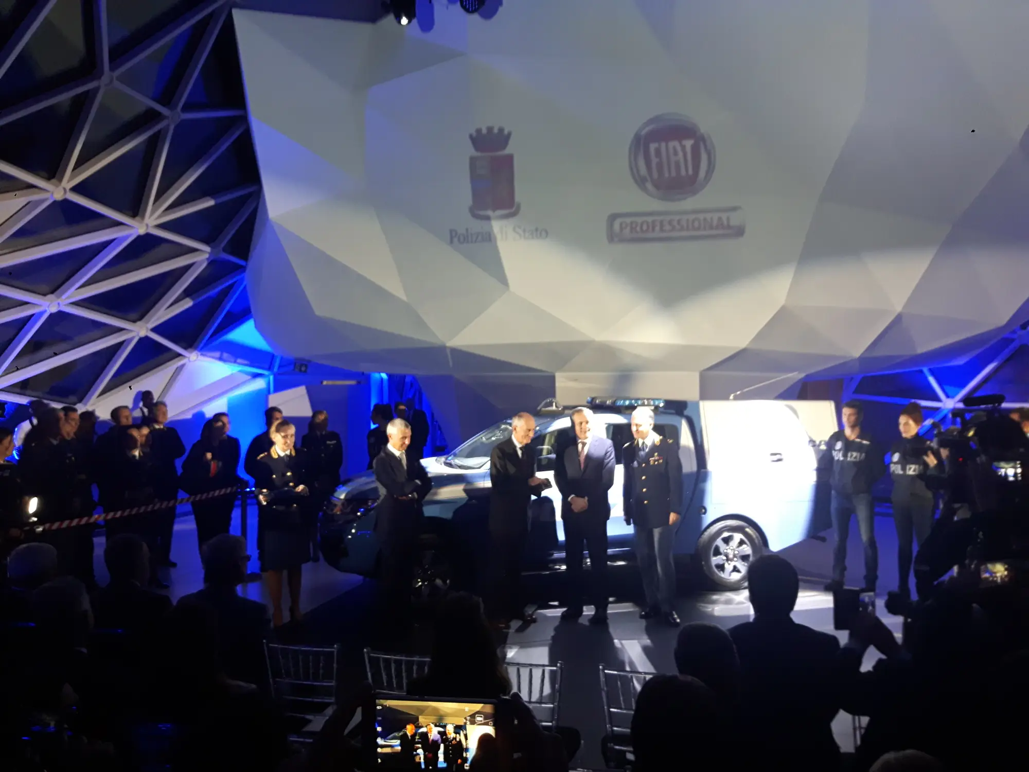 Fiat Fullback Polizia Scientifica - 9