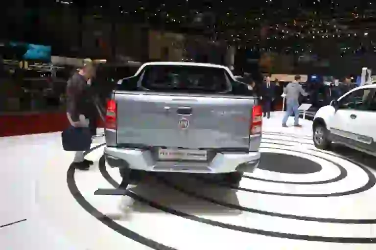 FIAT Fullback Cross - Salone di Ginevra 2017 - 5
