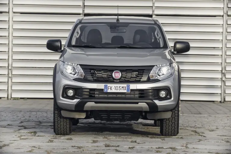 Fiat Fullback Cross - 18