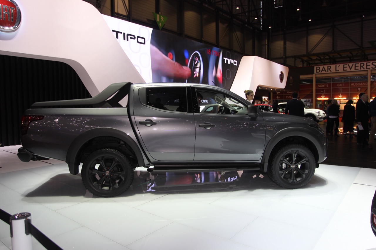 Fiat Fullback foto live - Salone di Ginevra 2016