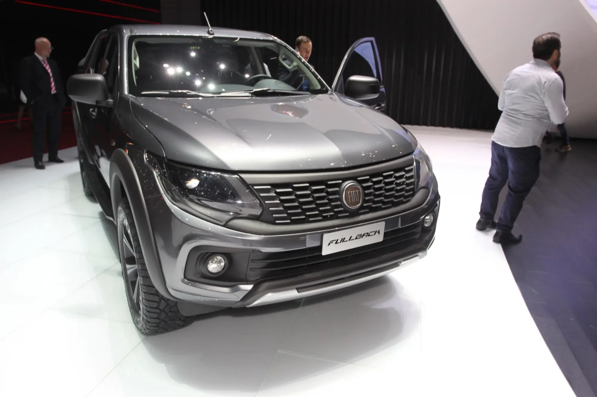 Fiat Fullback foto live - Salone di Ginevra 2016 - 3