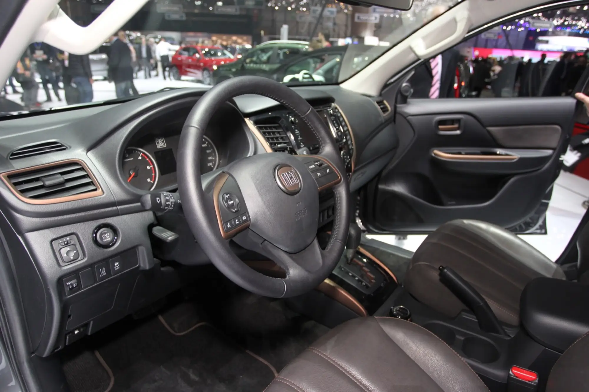 Fiat Fullback foto live - Salone di Ginevra 2016 - 5