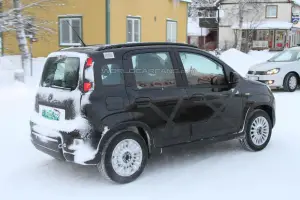 Fiat Panda 4x4 2013 foto spia gennaio 2012