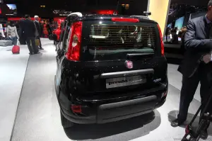 Fiat Panda Natural Power - Salone di Parigi 2012 - 3