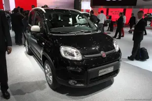 Fiat Panda Natural Power - Salone di Parigi 2012 - 11