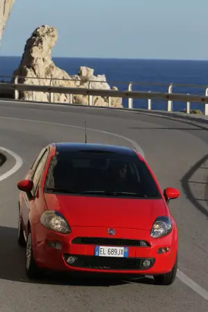 FIAT Punto 2012 - Galleria 2 - 47