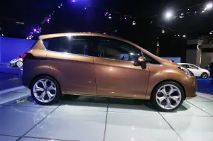 Fiat Punto 2012 - Motor Show 2011 - 4