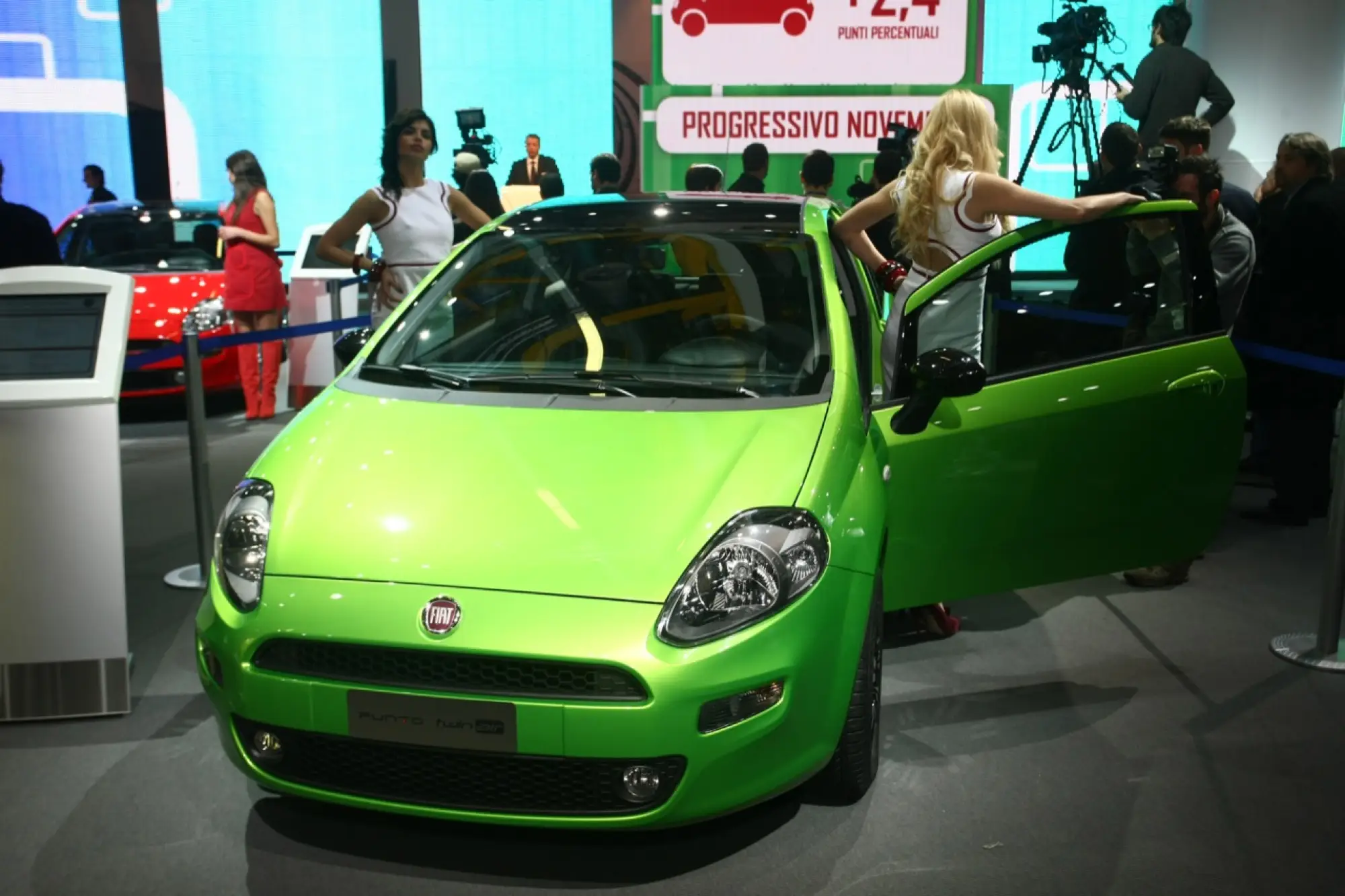 Fiat Punto 2012 - Motor Show 2011 - 5