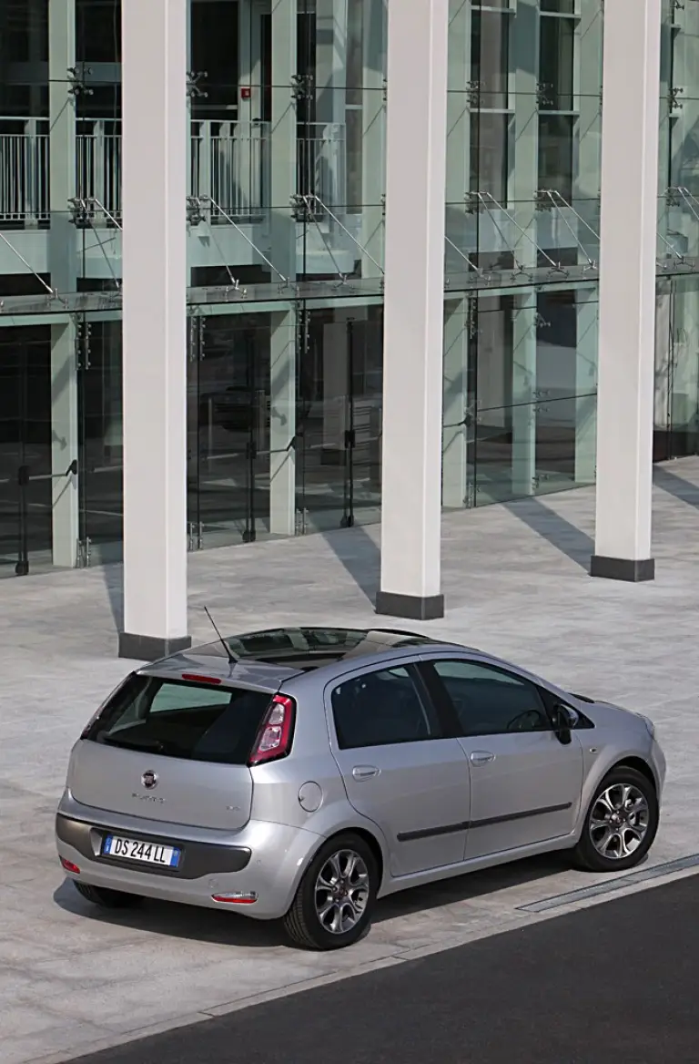 Fiat Punto Evo: nuove foto ufficiali - 28