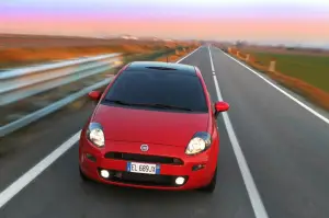 Fiat Punto TwinAir 2012 - 25