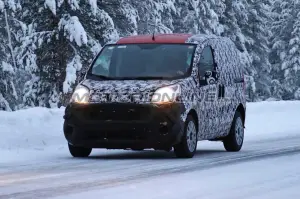 Fiat Qubo MY 2016 - Foto spia 18-12-2015 - 1