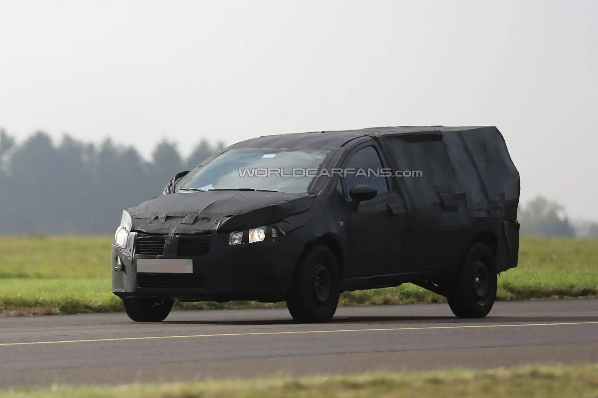 FIAT Strada 2016 - foto spia (novembre 2014) - 1