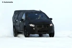 FIAT Strada - foto spia febbraio 2015 - 1