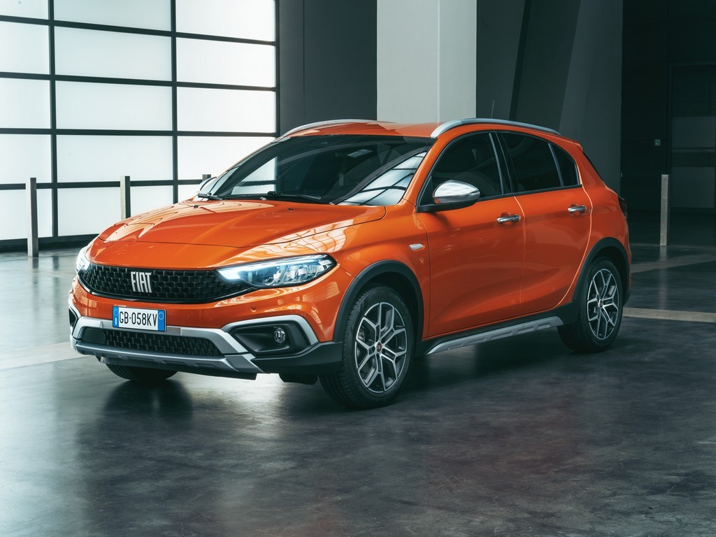 Fiat Tipo 2020 allestimento Cross 