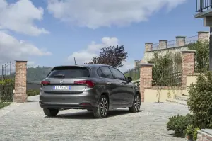 Fiat Tipo 5 porte e Tipo station wagon