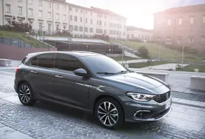 Fiat Tipo 5 porte e Tipo station wagon