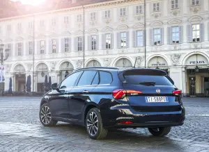 Fiat Tipo 5 porte e Tipo station wagon