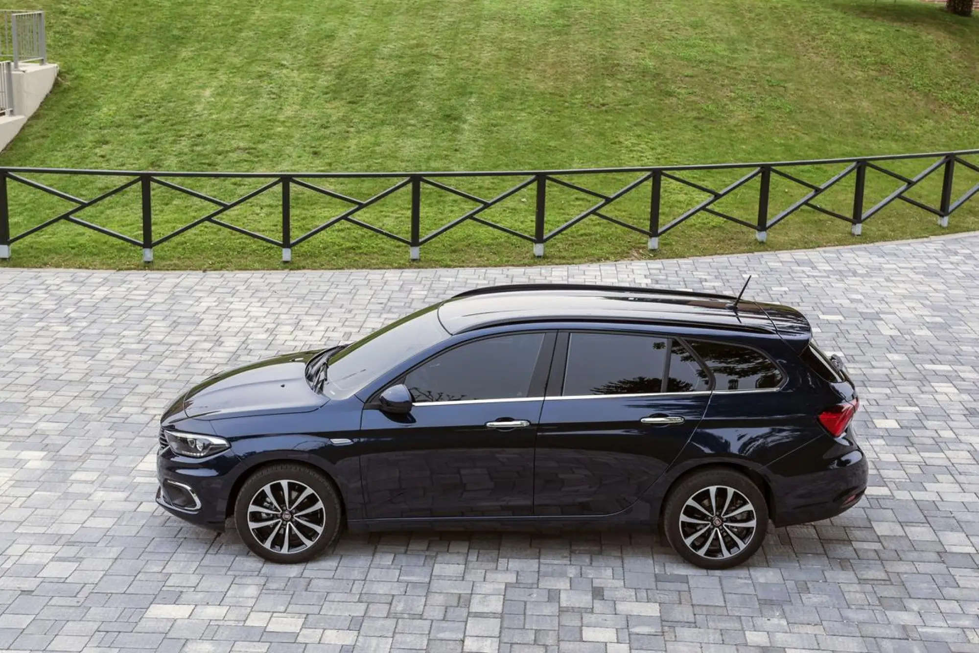 Fiat Tipo 5 porte e Tipo station wagon - 19