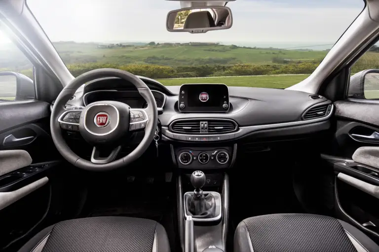 Fiat Tipo 5 porte - nuova galleria - 14