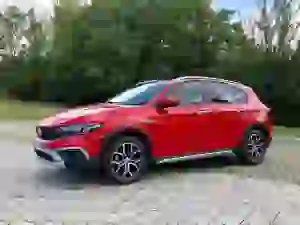 Fiat Tipo Cross Hybrid 2022 - Come va