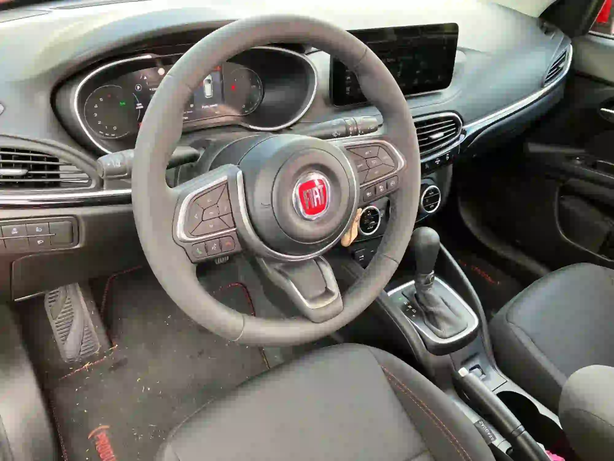 Fiat Tipo Cross Hybrid 2022 - Come va - 27