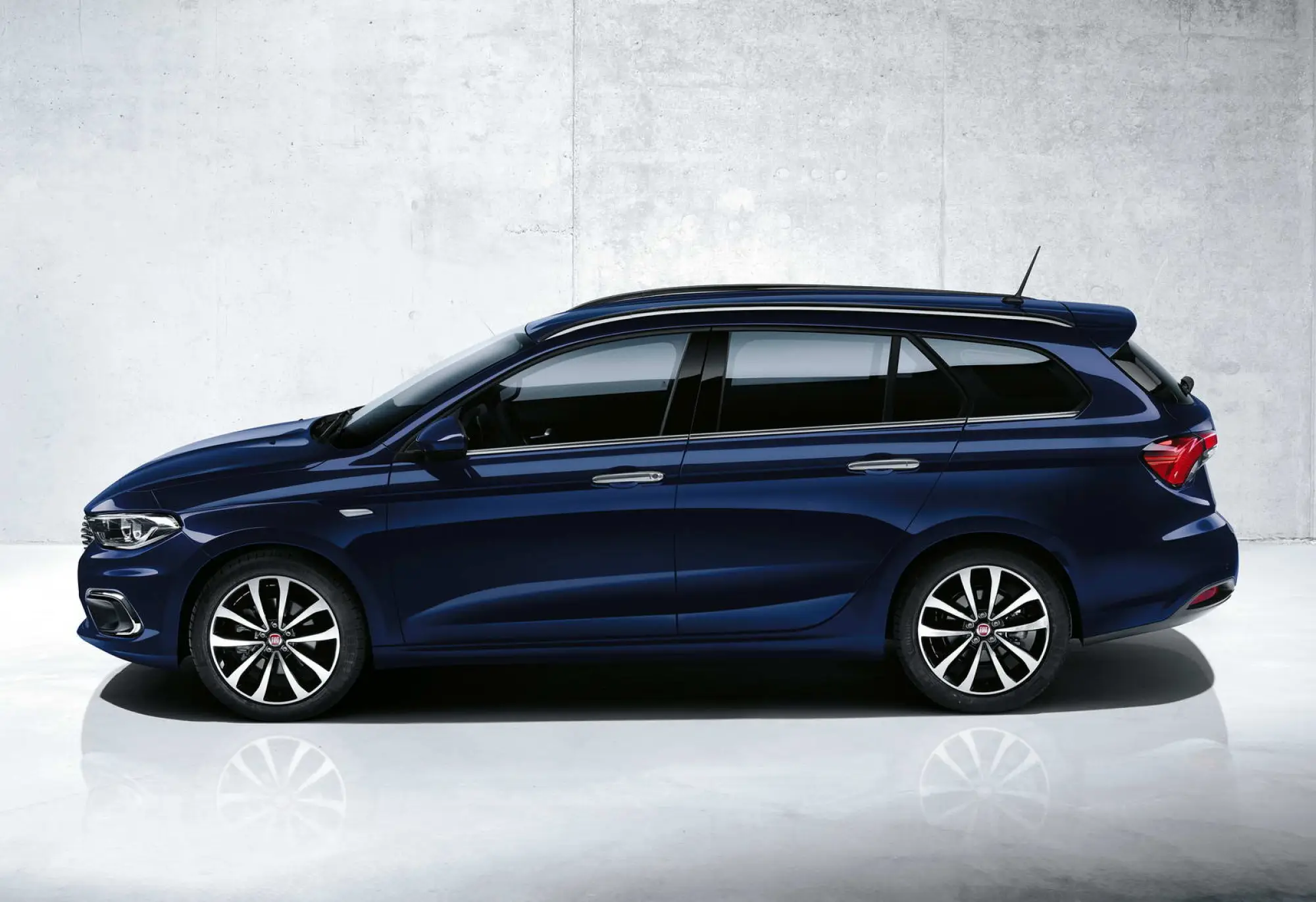 Fiat Tipo hatch e sw - 7