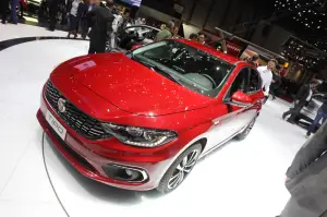 Fiat Tipo Hatchback - Salone di Ginevra 2016