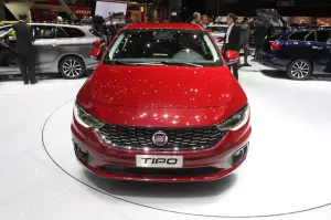 Fiat Tipo Hatchback - Salone di Ginevra 2016