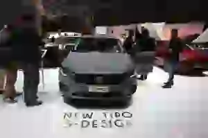 Fiat Tipo S Design Foto Live - Salone di Ginevra 2017