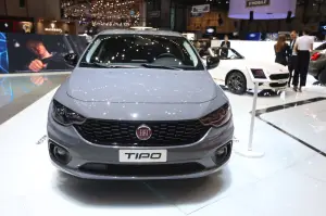 Fiat Tipo S-Design (foto live) - Salone di Ginevra 2018 - 2
