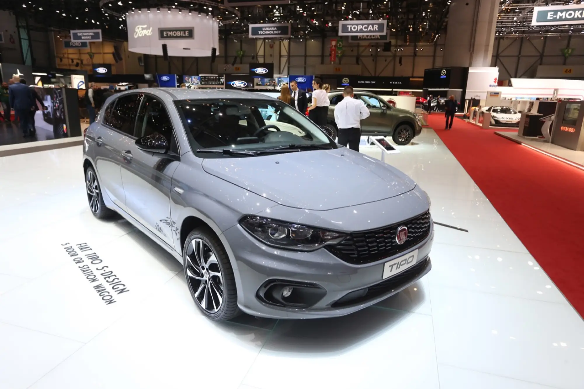 Fiat Tipo S-Design (foto live) - Salone di Ginevra 2018 - 3