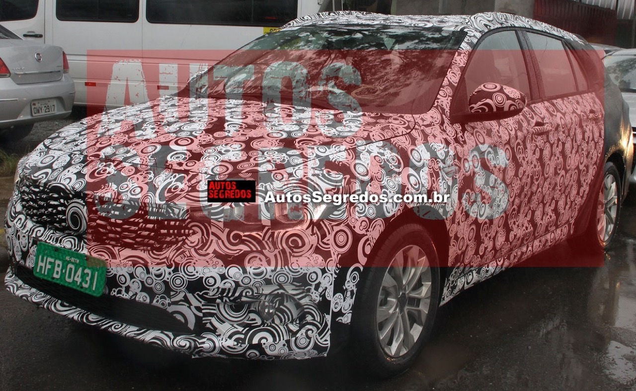 Fiat Tipo Station Wagon - Foto spia 18-01-2016