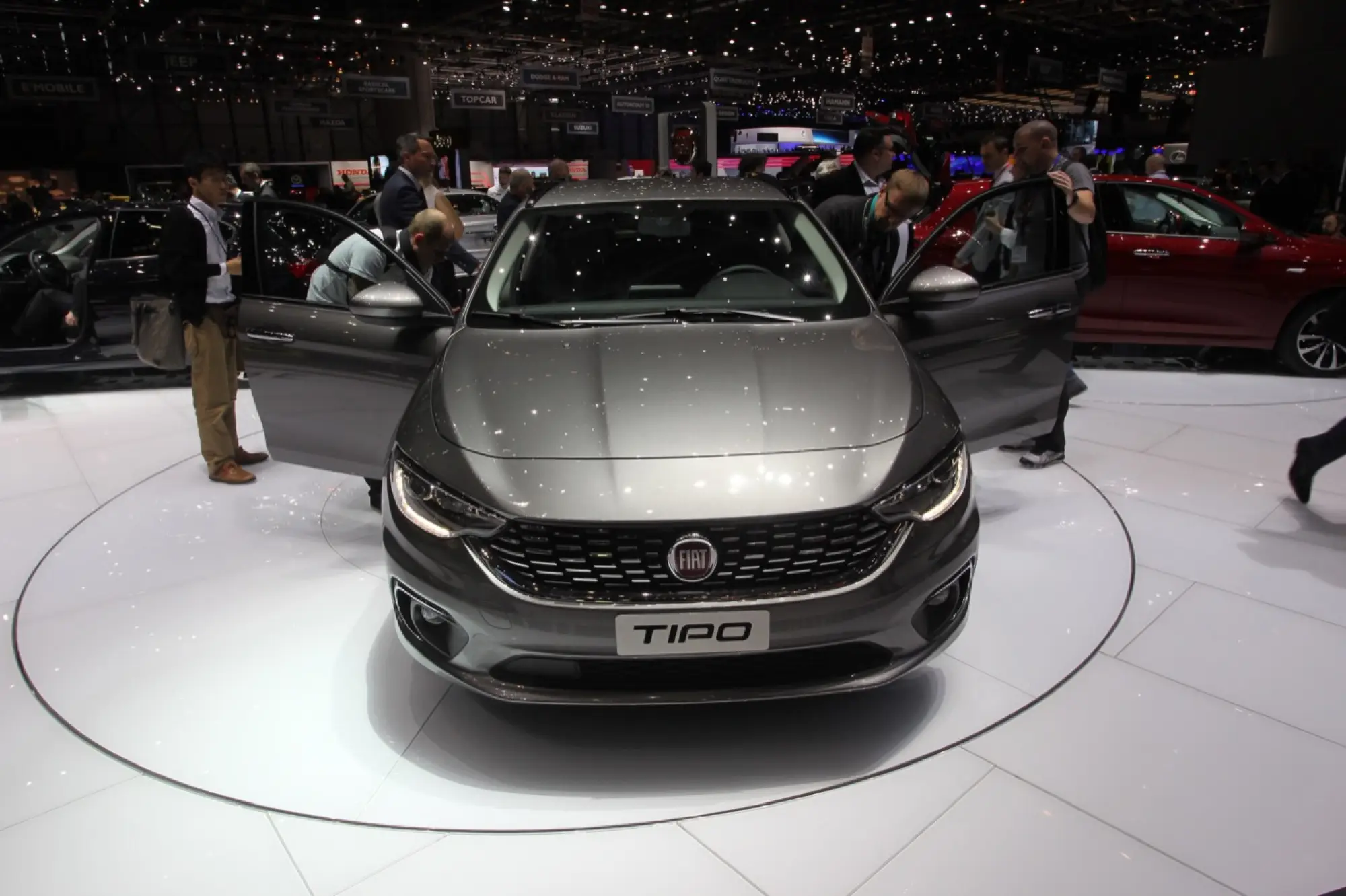 Fiat Tipo Station Wagon - Salone di Ginevra 2016 - 1