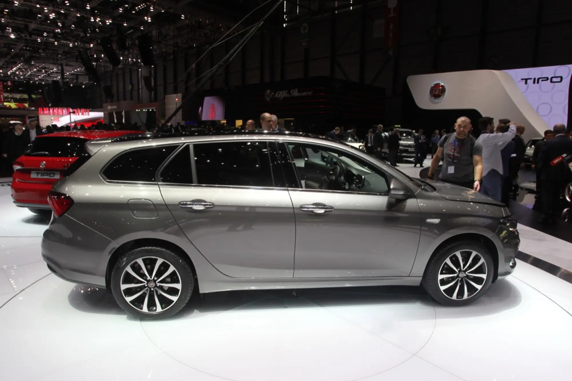 Fiat Tipo Station Wagon - Salone di Ginevra 2016 - 5