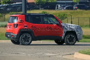 Fiat X-SUV veicolo test - Foto spia 29-06-2015 - 6