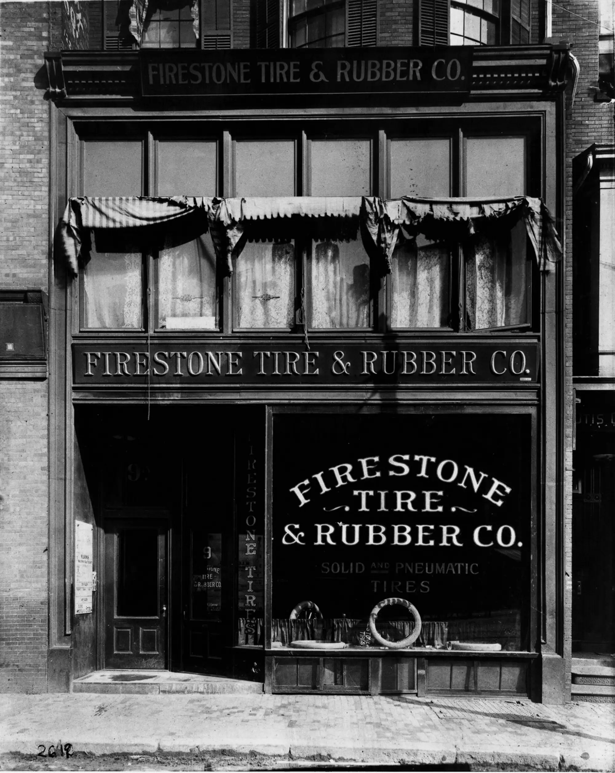 Firestone libera il rock - 133