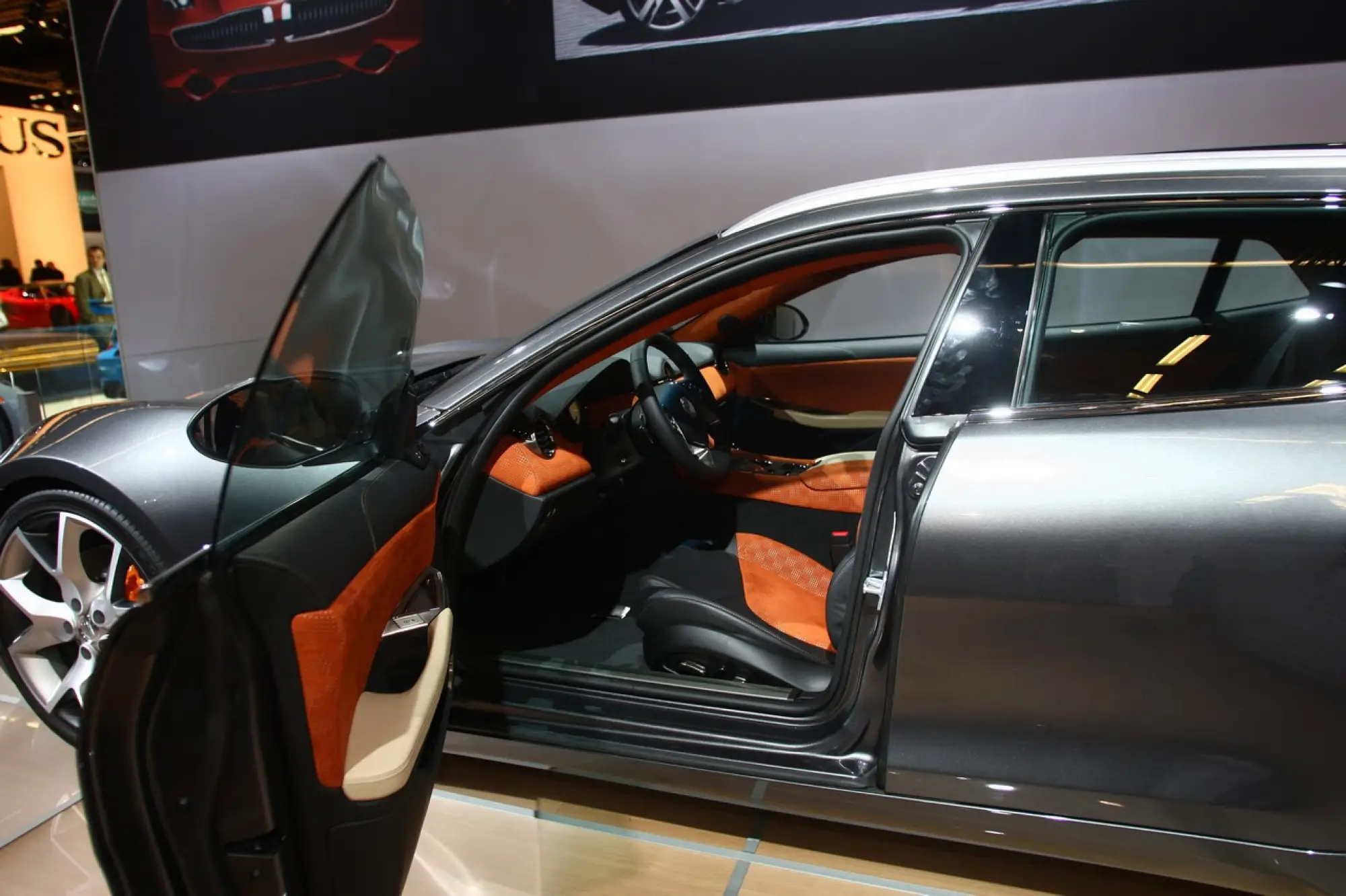 Fisker Surf - Salone di Francoforte 2011 - 4