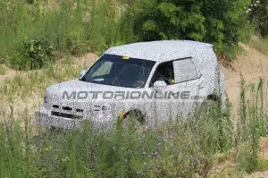 Ford Adventurer - Foto spia 26-7-2019