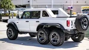 Ford Bronco Apocalypse Dark Horse - Foto - 25