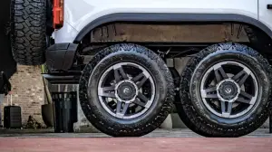 Ford Bronco Apocalypse Dark Horse - Foto - 15