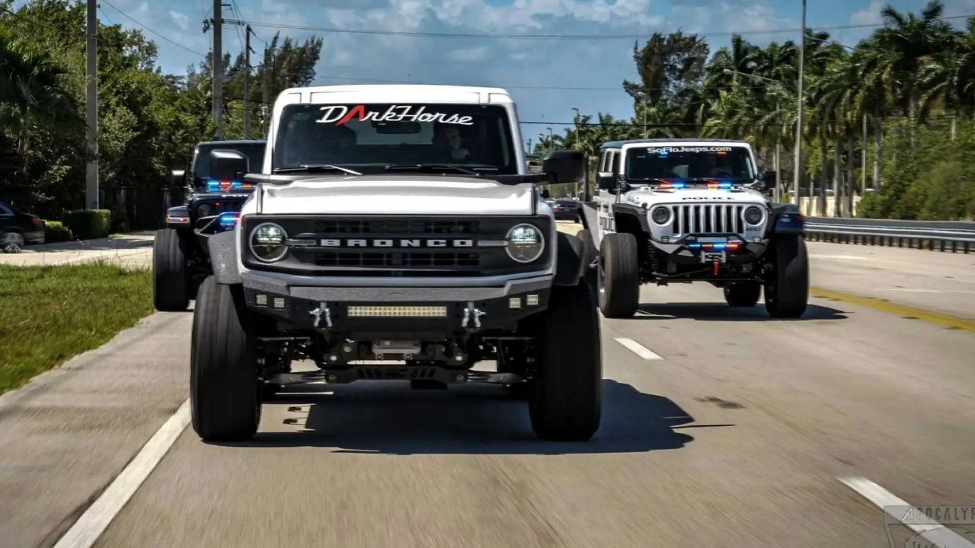 Ford Bronco Apocalypse Dark Horse - Foto - 34